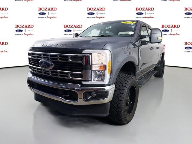 Used 2023 Ford F250 XLT w/ FX4 Off-Road Package AWD/4WD image 4
