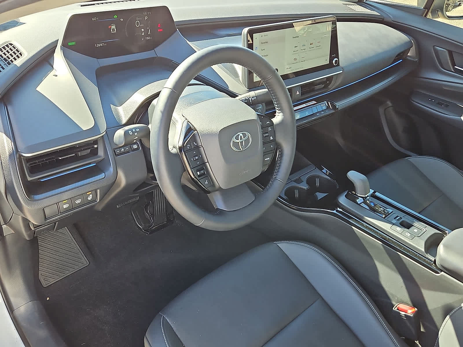 Used 2026 Toyota Prius AWD image 16
