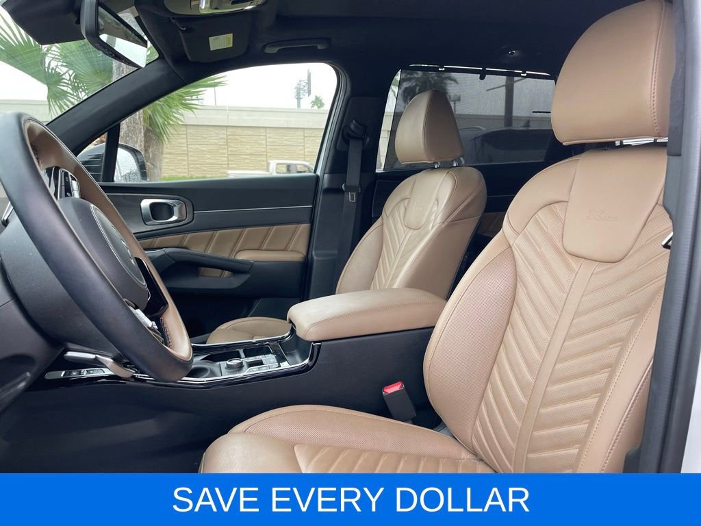 Used 2025 Kia Sorento SX Prestige w/ Olive Brown Leather Package AWD/4WD image 14