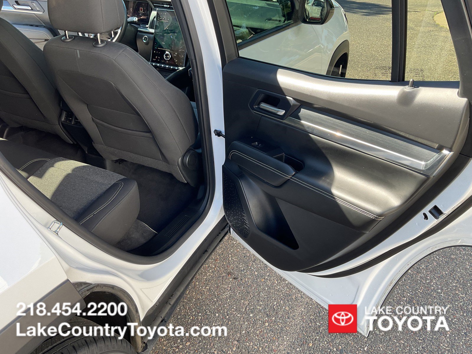 Used 2025 GMC Terrain Elevation AWD/4WD image 22