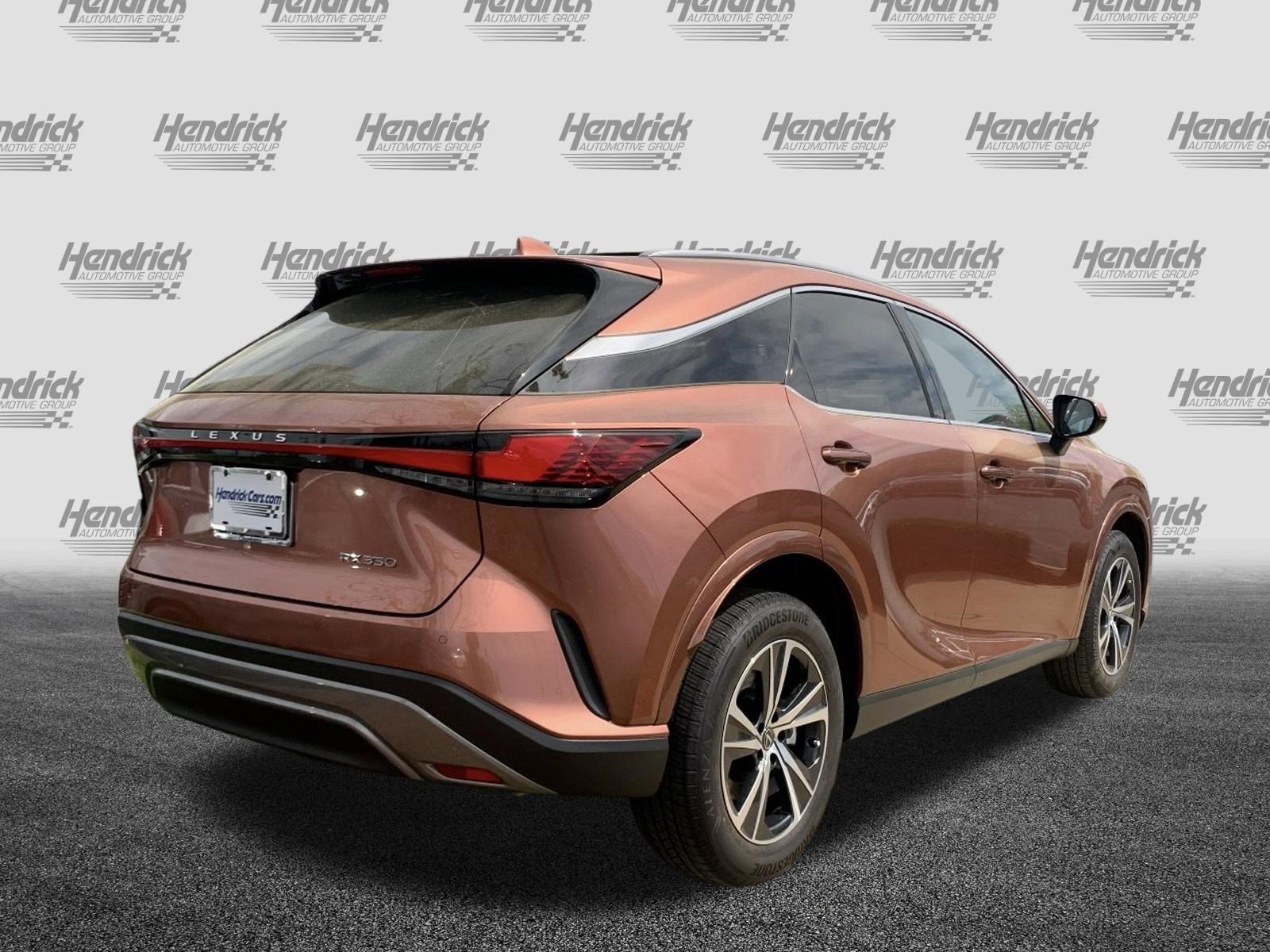 Certified 2025 Lexus RX 350 Premium w/ Accessory Package (Z1) image 10