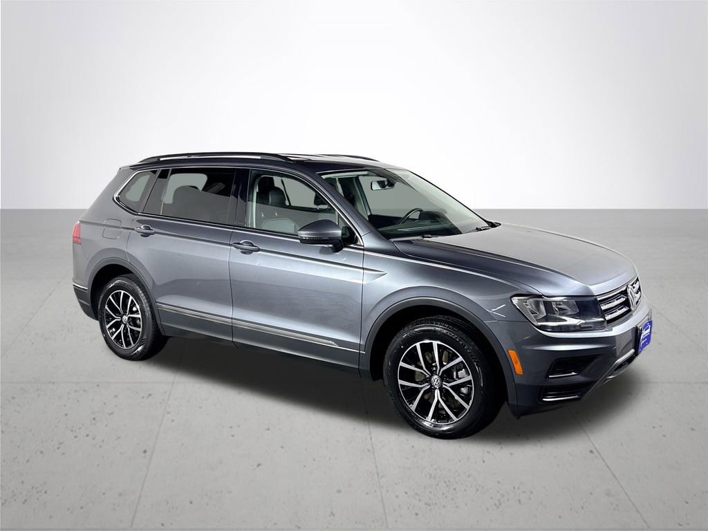 Certified 2021 Volkswagen Tiguan SE image 5