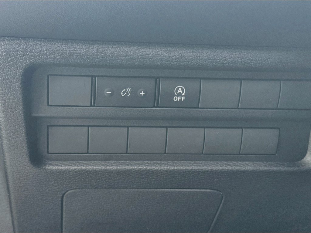New 2026 Mitsubishi Outlander ES FWD image 10