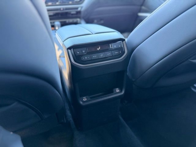Used 2025 Lexus TX 500h AWD w/ Technology Package image 22