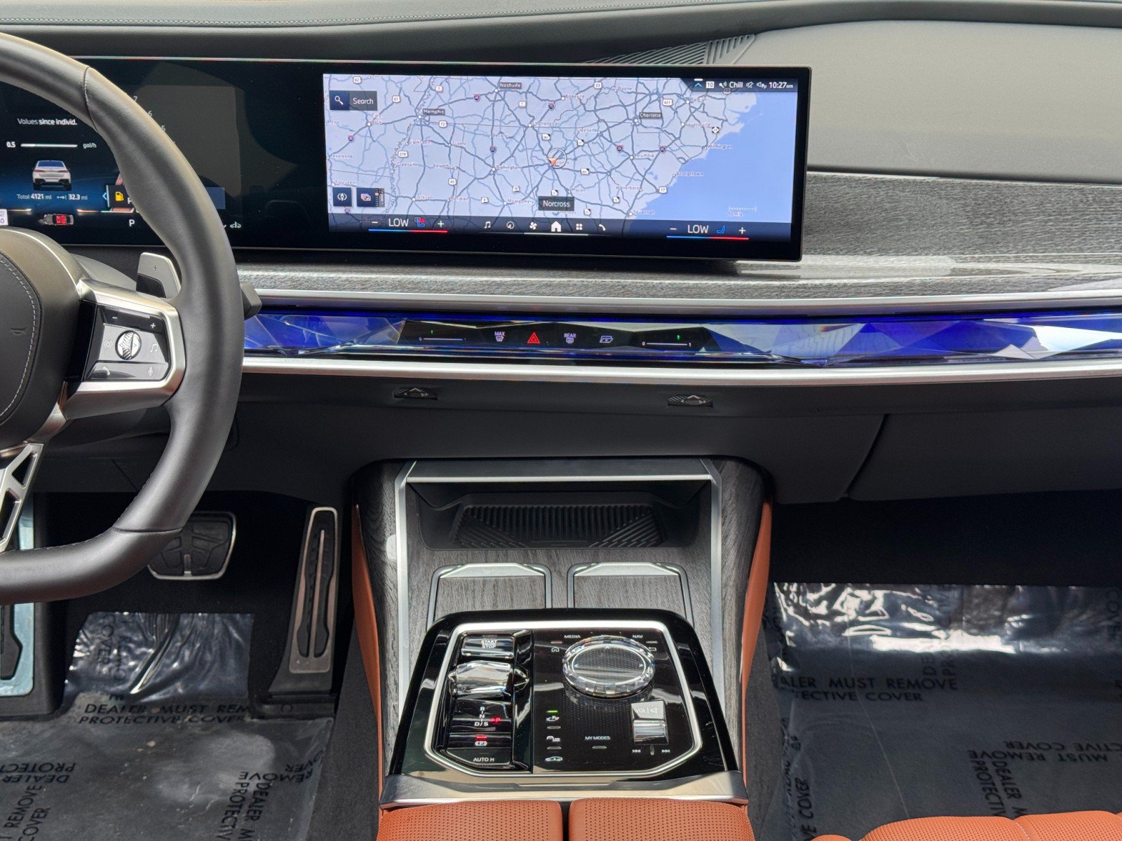Used 2023 BMW 760i xDrive w/ Executive Package AWD/4WD image 25