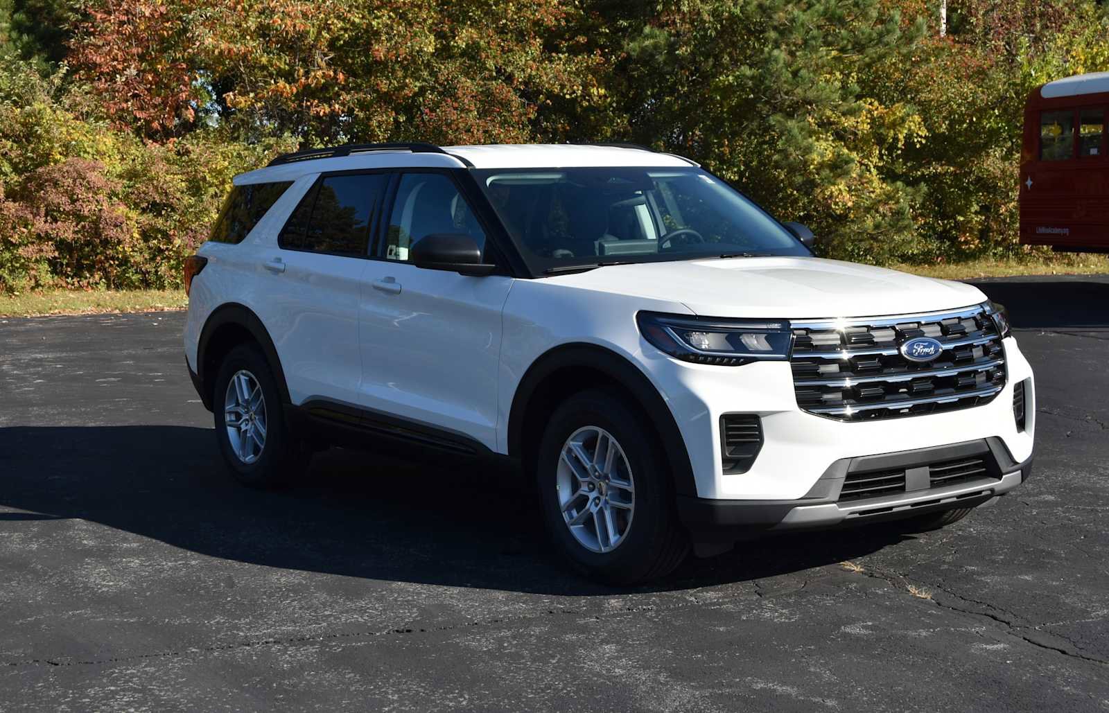New 2026 Ford Explorer Active image 1