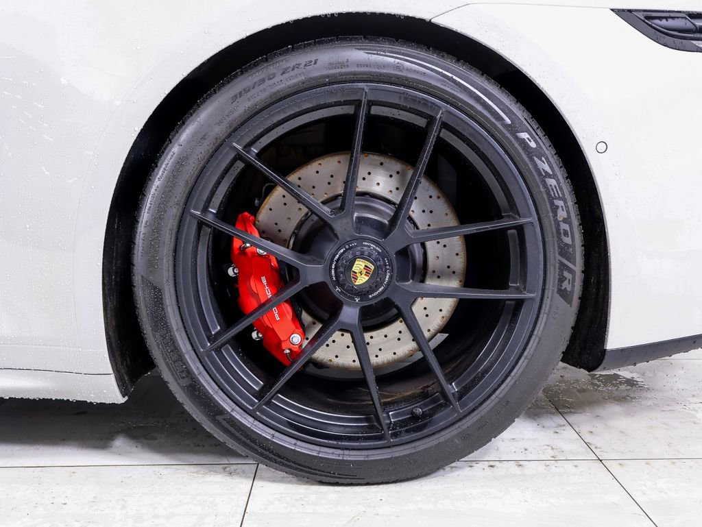 Used 2026 Porsche 911 Carrera GTS image 27