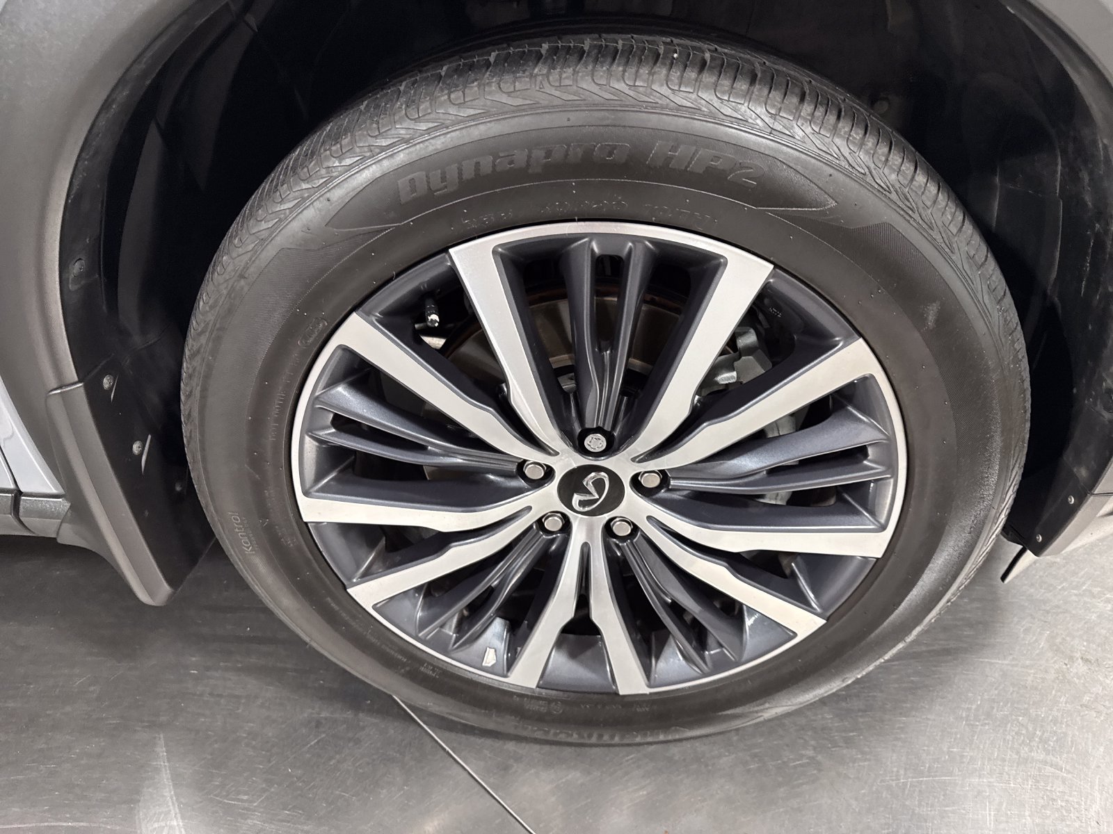 Certified 2025 INFINITI QX60 Sensory AWD/4WD image 14
