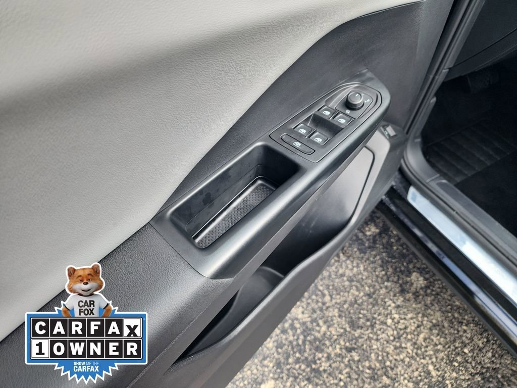 Used 2022 Volkswagen Taos SE image 13