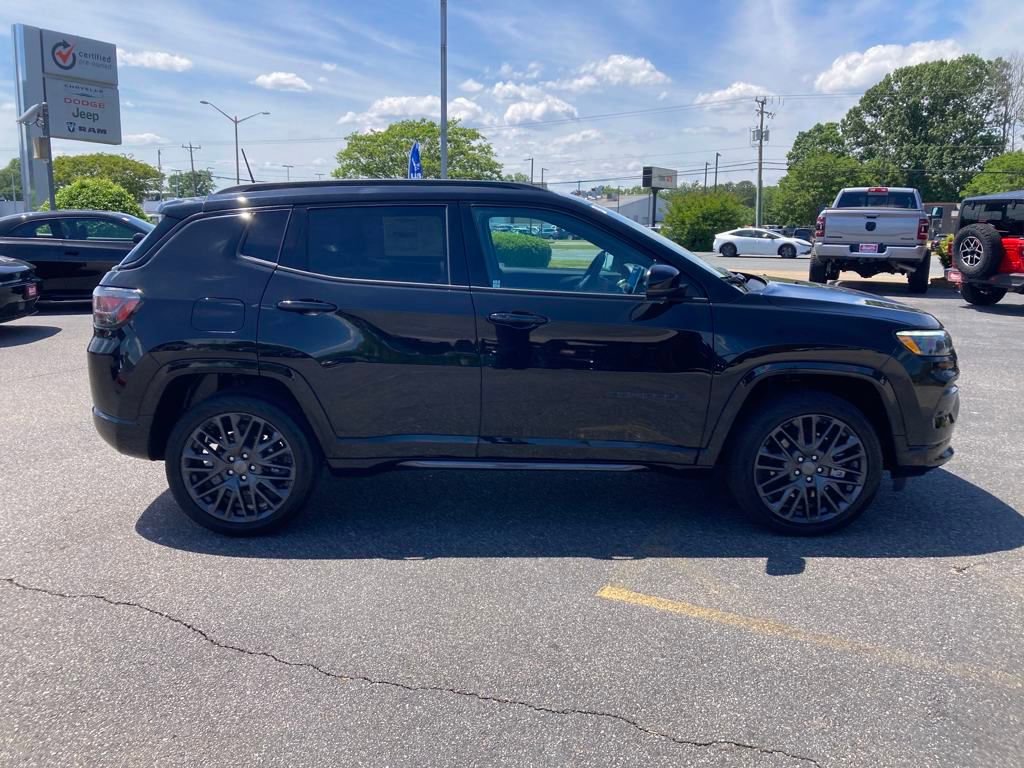 New 2024 Jeep Compass Limited w/ High Altitude Package image 7