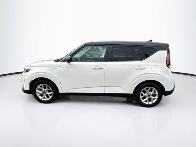 Certified 2024 Kia Soul S FWD image 8