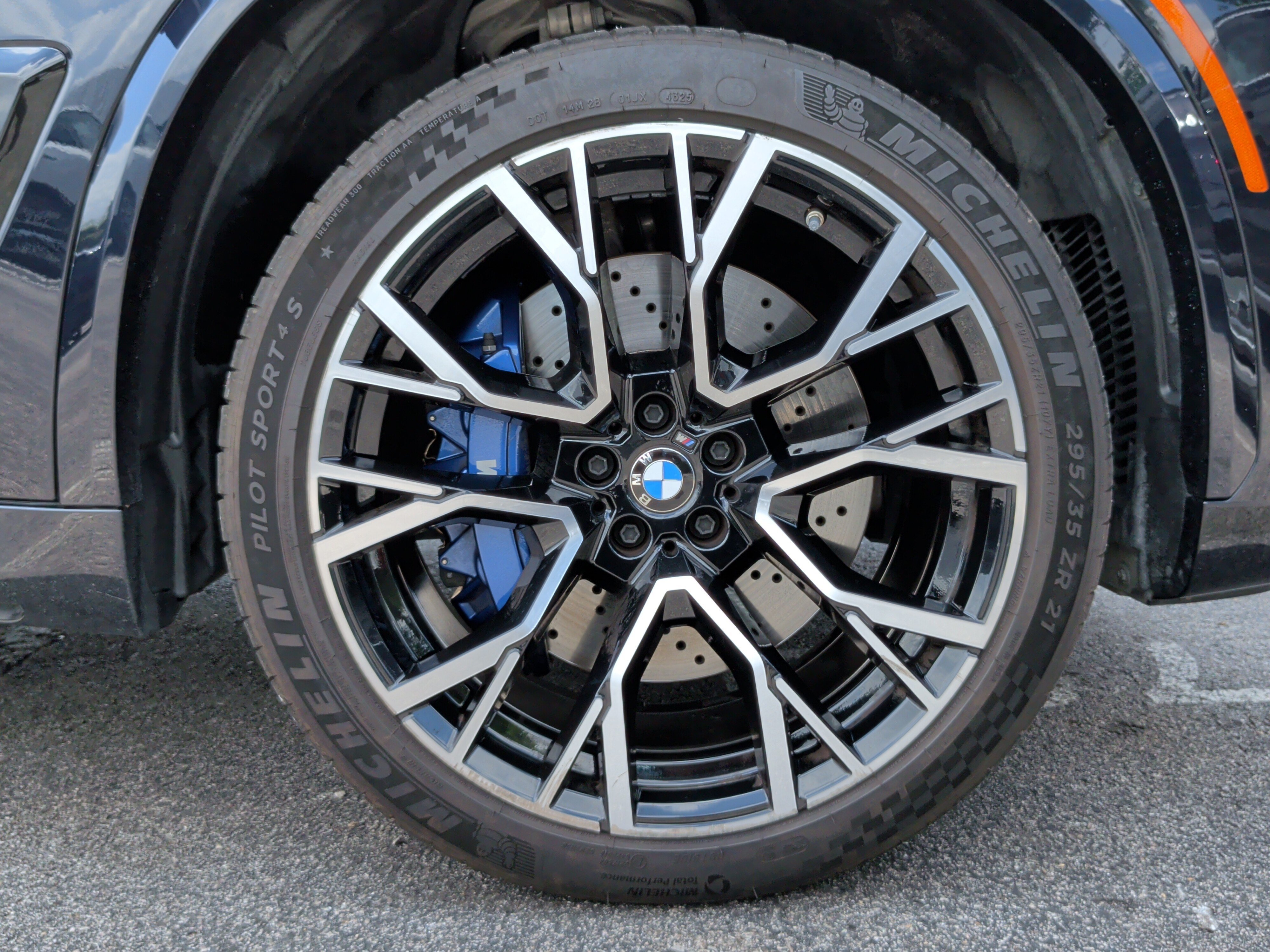 Used 2024 BMW X5 M Competition AWD/4WD image 14