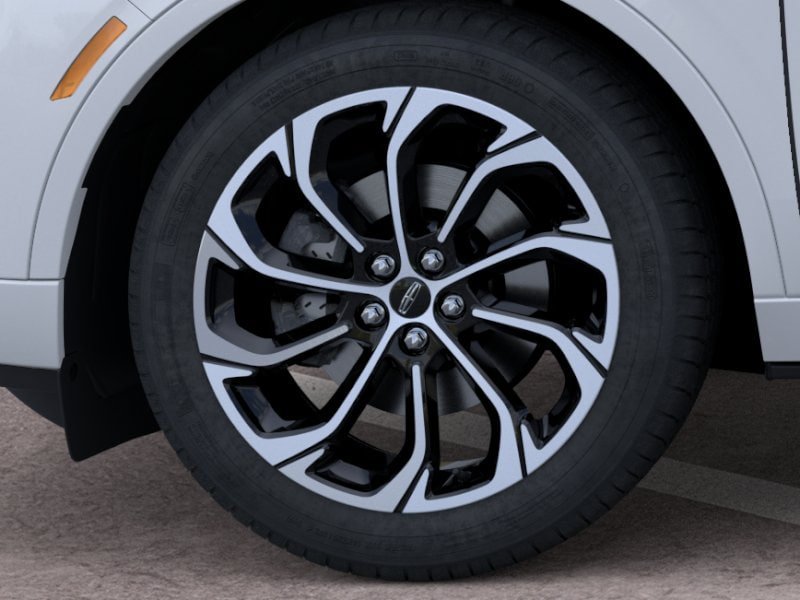 New 2026 Lincoln Nautilus Reserve AWD/4WD image 19