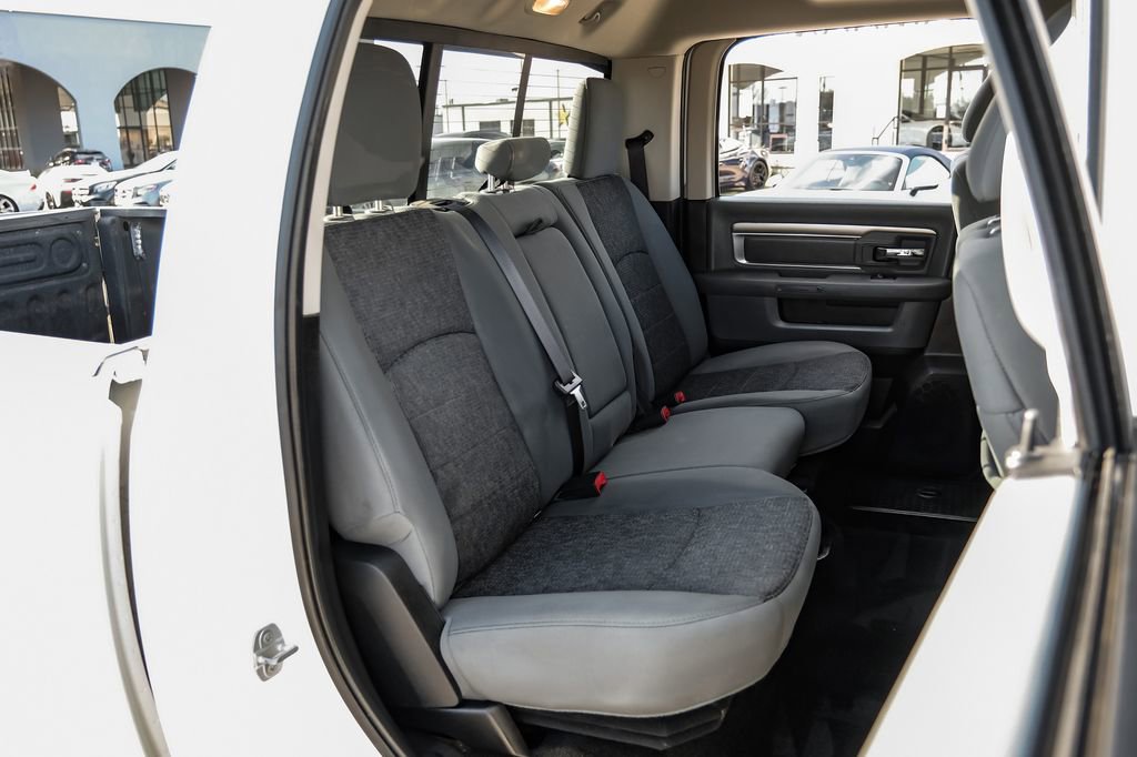 Used 2017 RAM 2500 Big Horn w/ Sport Appearance Group image 39