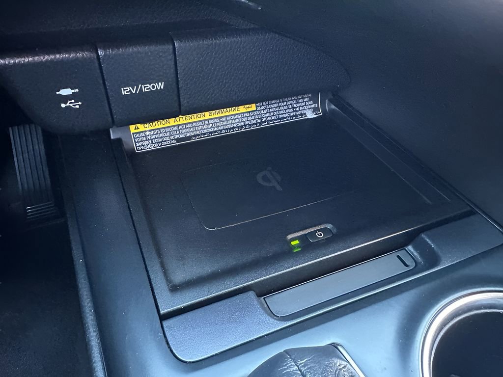 Used 2019 Toyota Camry XLE image 19