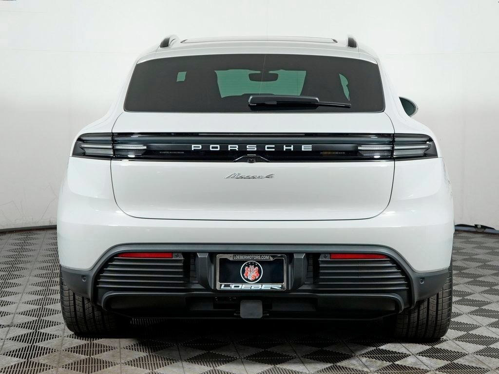 Certified 2026 Porsche Macan 4 Electric AWD/4WD image 6