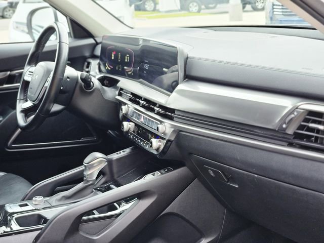 Used 2025 Kia Telluride S image 13