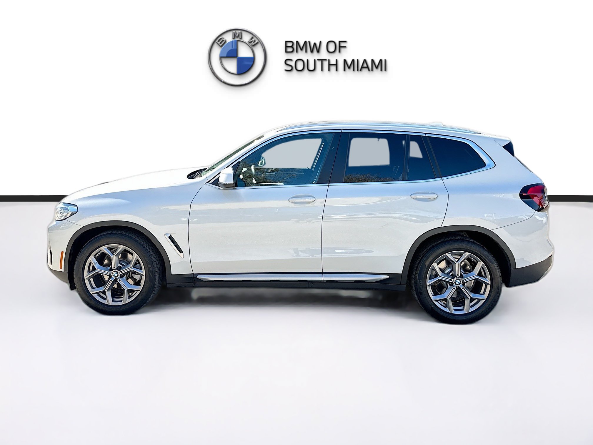 Certified 2024 BMW X3 sDrive30i w/ Convenience Package RWD image 4