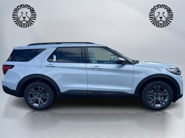 New 2026 Ford Explorer Active w/ Active Comfort Package image 4