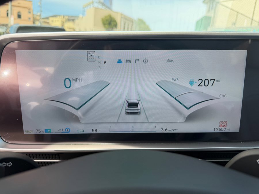 Used 2023 Hyundai Ioniq 6 SEL image 14