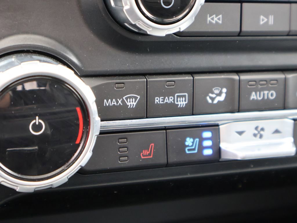 Used 2023 Ford F150 Raptor image 38