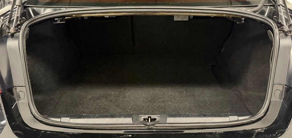 Used 2015 Subaru Legacy 2.5i Premium AWD/4WD image 26