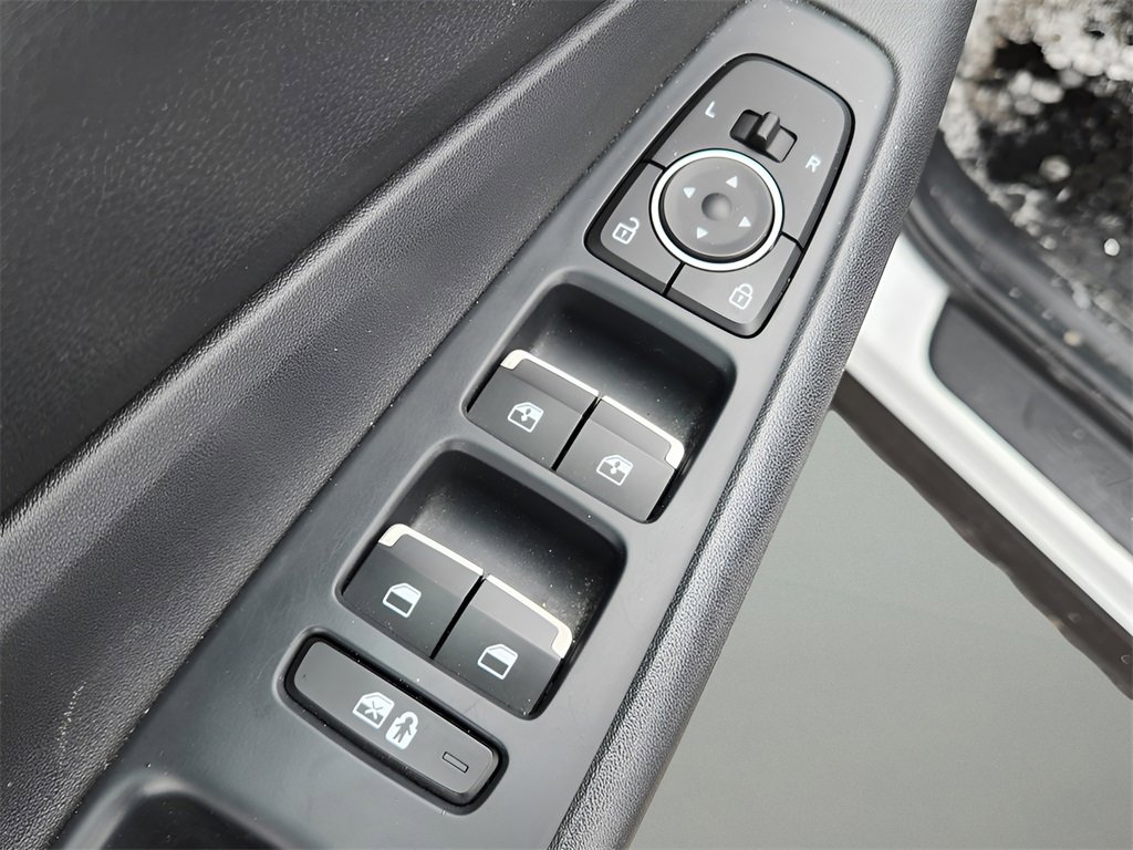 Certified 2022 Hyundai Santa Fe SEL image 15