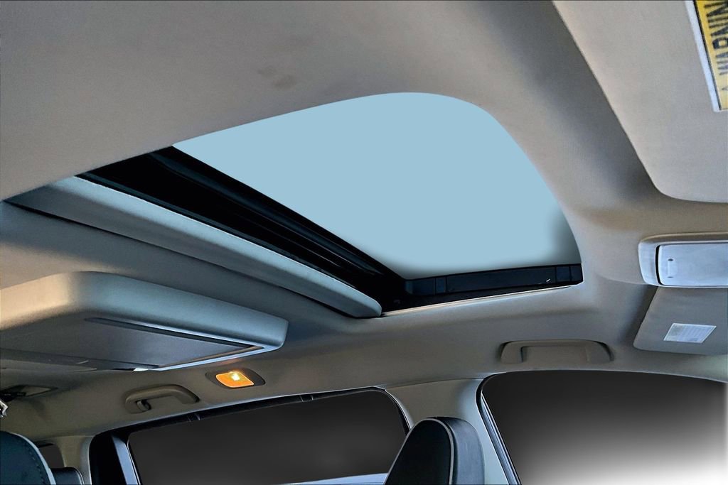 Used 2025 Honda Odyssey Touring image 21