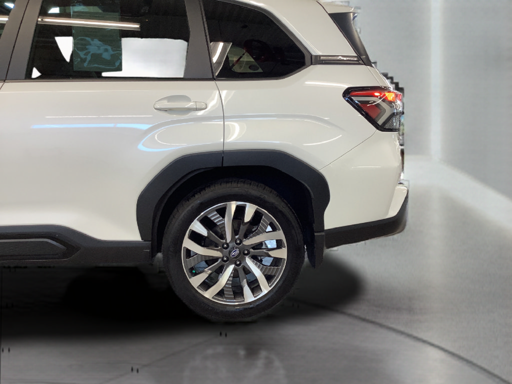 Certified 2026 Subaru Forester Touring AWD/4WD image 26