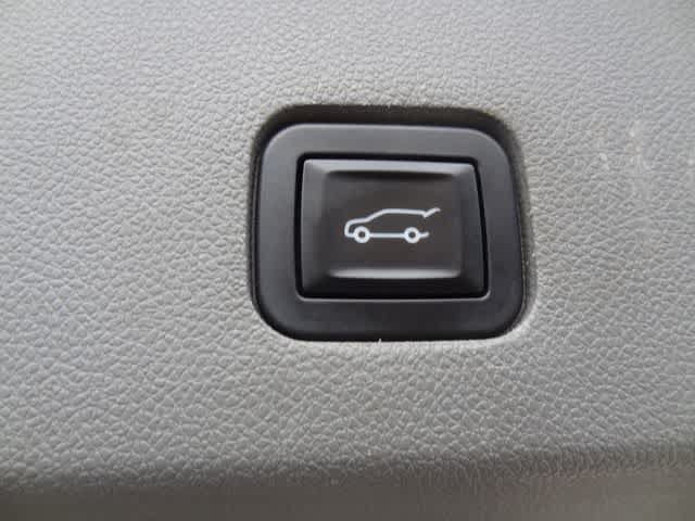 Used 2020 Cadillac XT6 Premium Luxury FWD image 12
