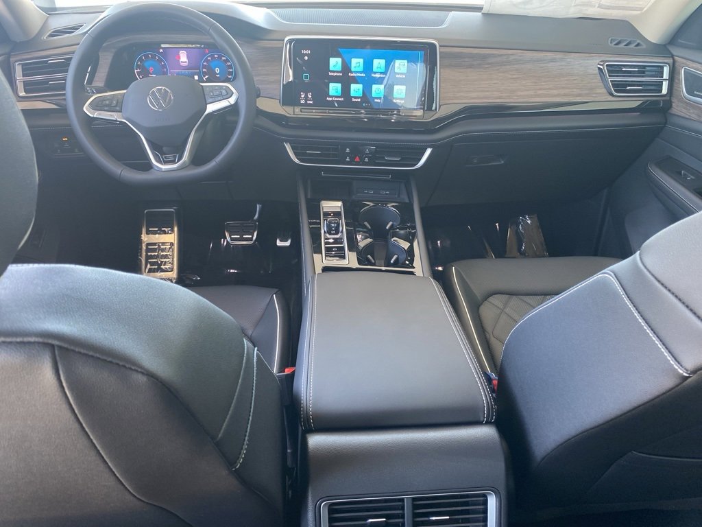 New 2025 Volkswagen Atlas SEL Premium R-Line image 14