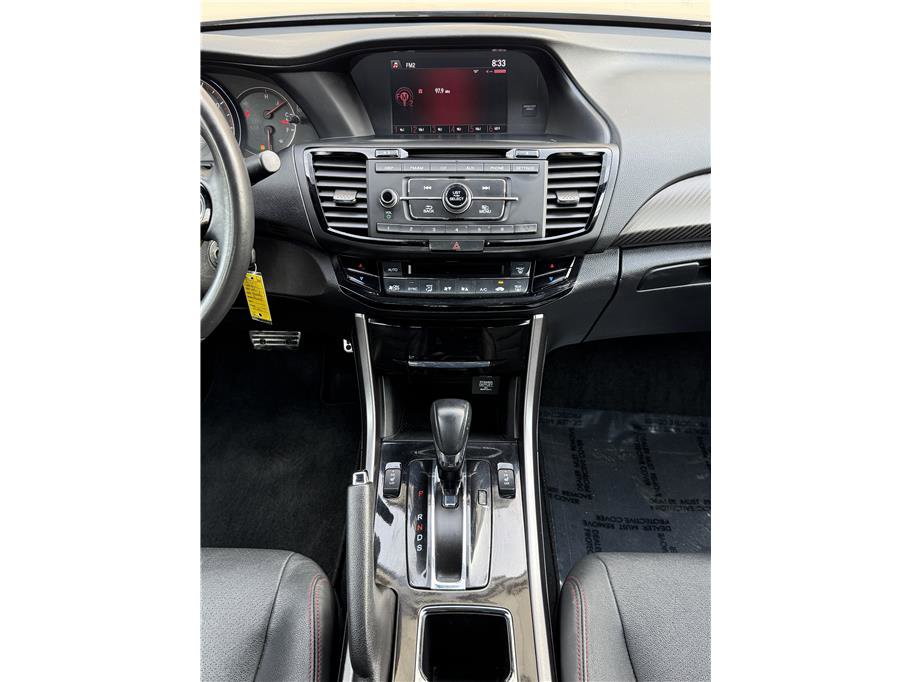 Used 2017 Honda Accord Sport Special Edition image 10