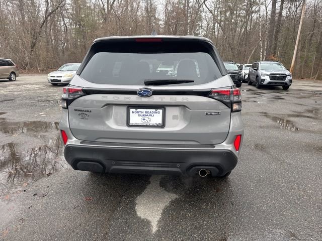 Used 2025 Subaru Forester Touring image 4