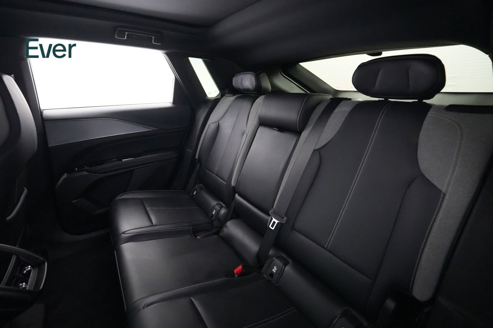 Used 2024 Cadillac Lyriq Tech w/ LPO, Floor Liner Package RWD image 24