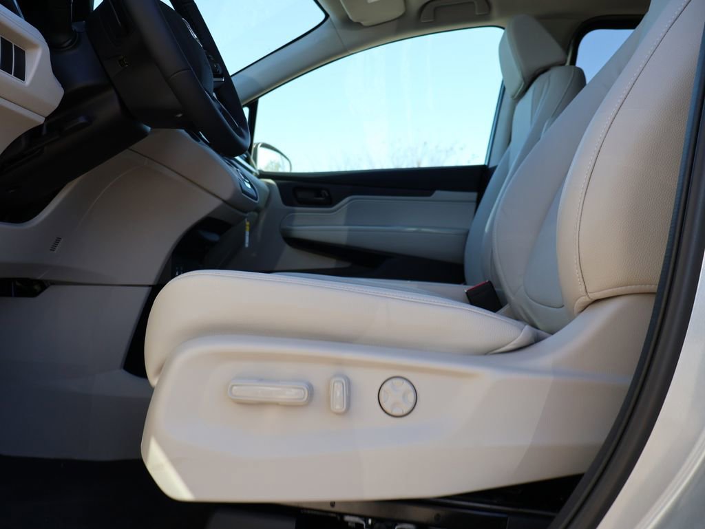 New 2026 Honda Odyssey EX-L image 24