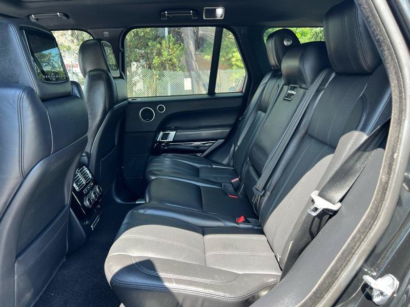 Used 2016 Land Rover Range Rover HSE AWD/4WD image 9