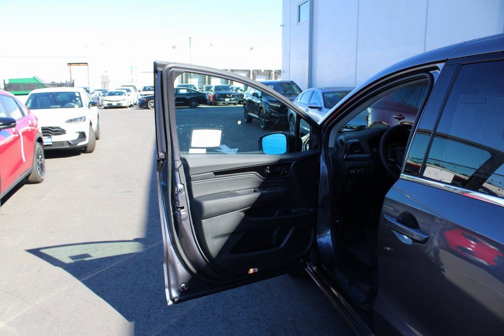 New 2026 Honda Odyssey Elite image 17
