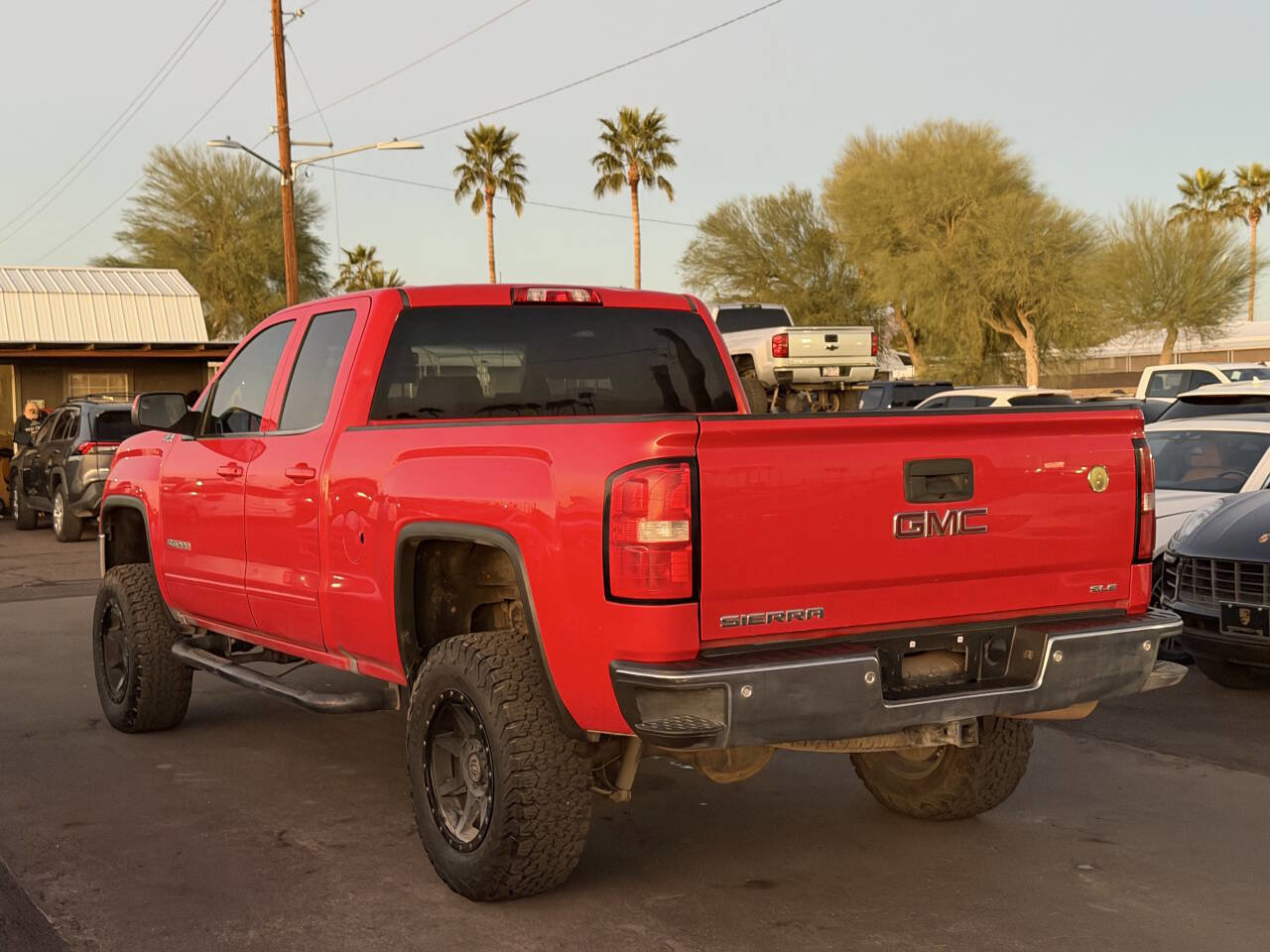 Used 2018 GMC Sierra 1500 SLE image 7