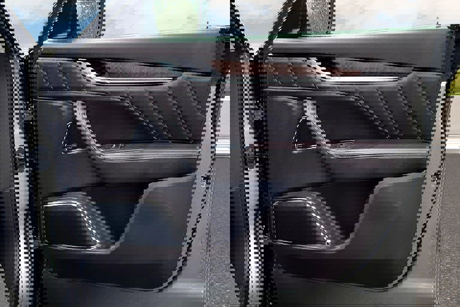 Used 2021 Maserati Levante GranLusso image 20