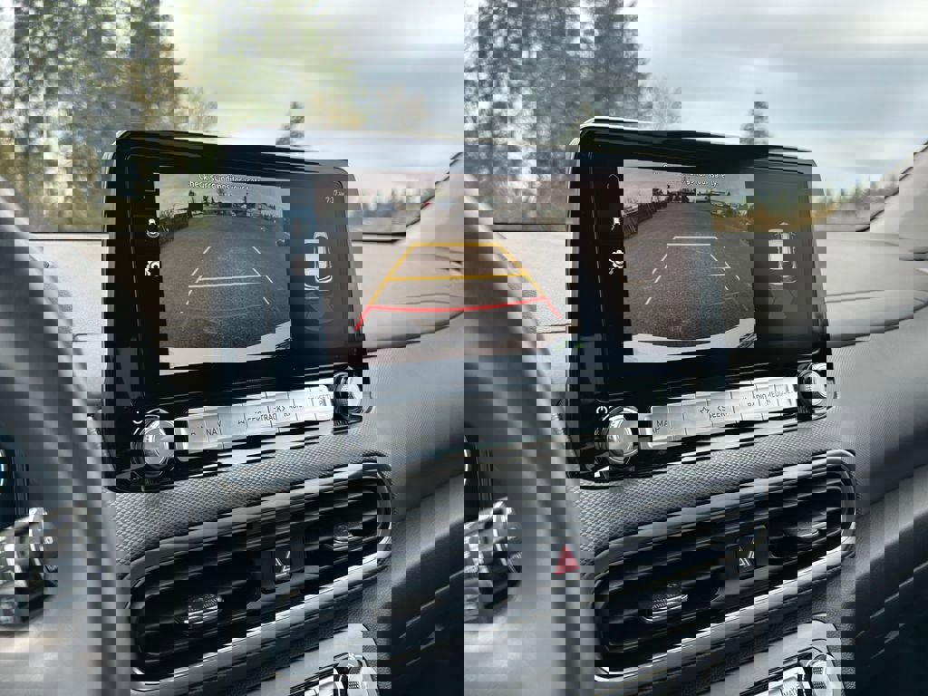 Used 2023 Hyundai Kona Limited w/ Cargo Package image 19