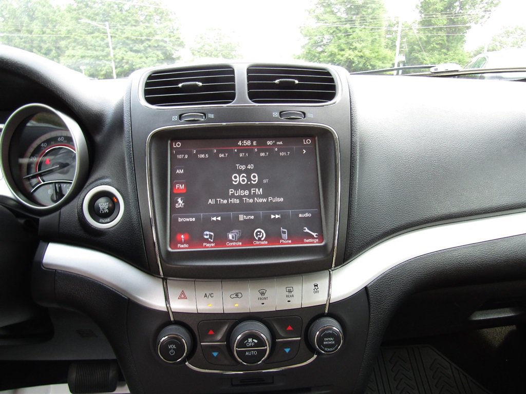 Used 2014 Dodge Journey SXT w/ Quick Order Package 22C FWD image 23