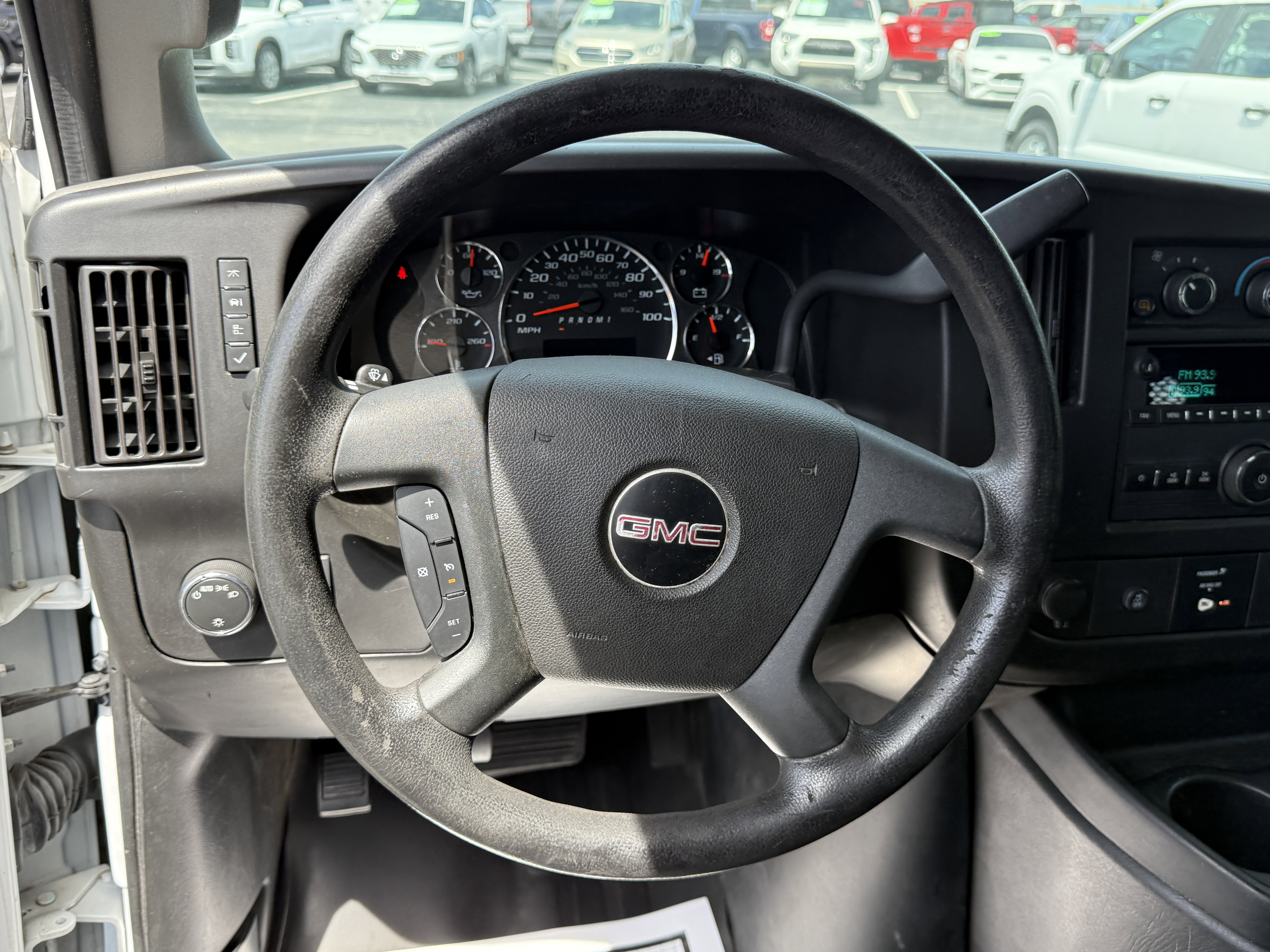 Used 2021 GMC Savana 2500 w/ Driver Convenience Package RWD image 12