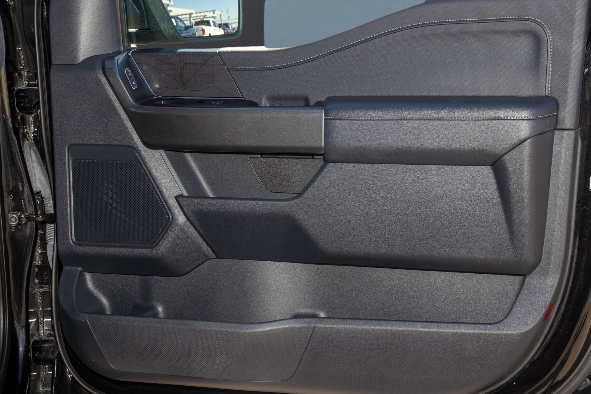 Used 2022 Ford F150 XLT w/ Equipment Group 302A High image 18