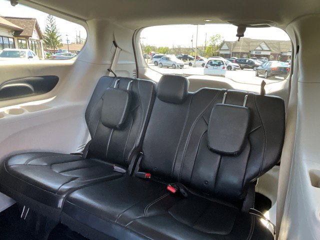 Used 2021 Chrysler Voyager Lxi FWD image 35