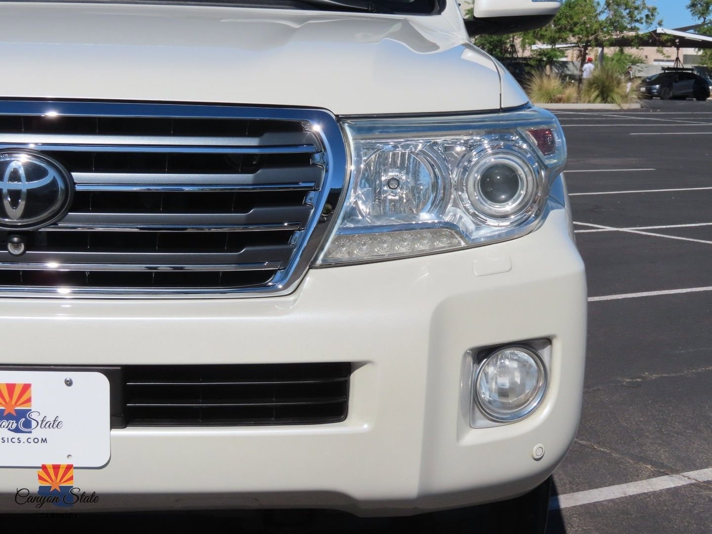 Used 2014 Toyota Land Cruiser image 34
