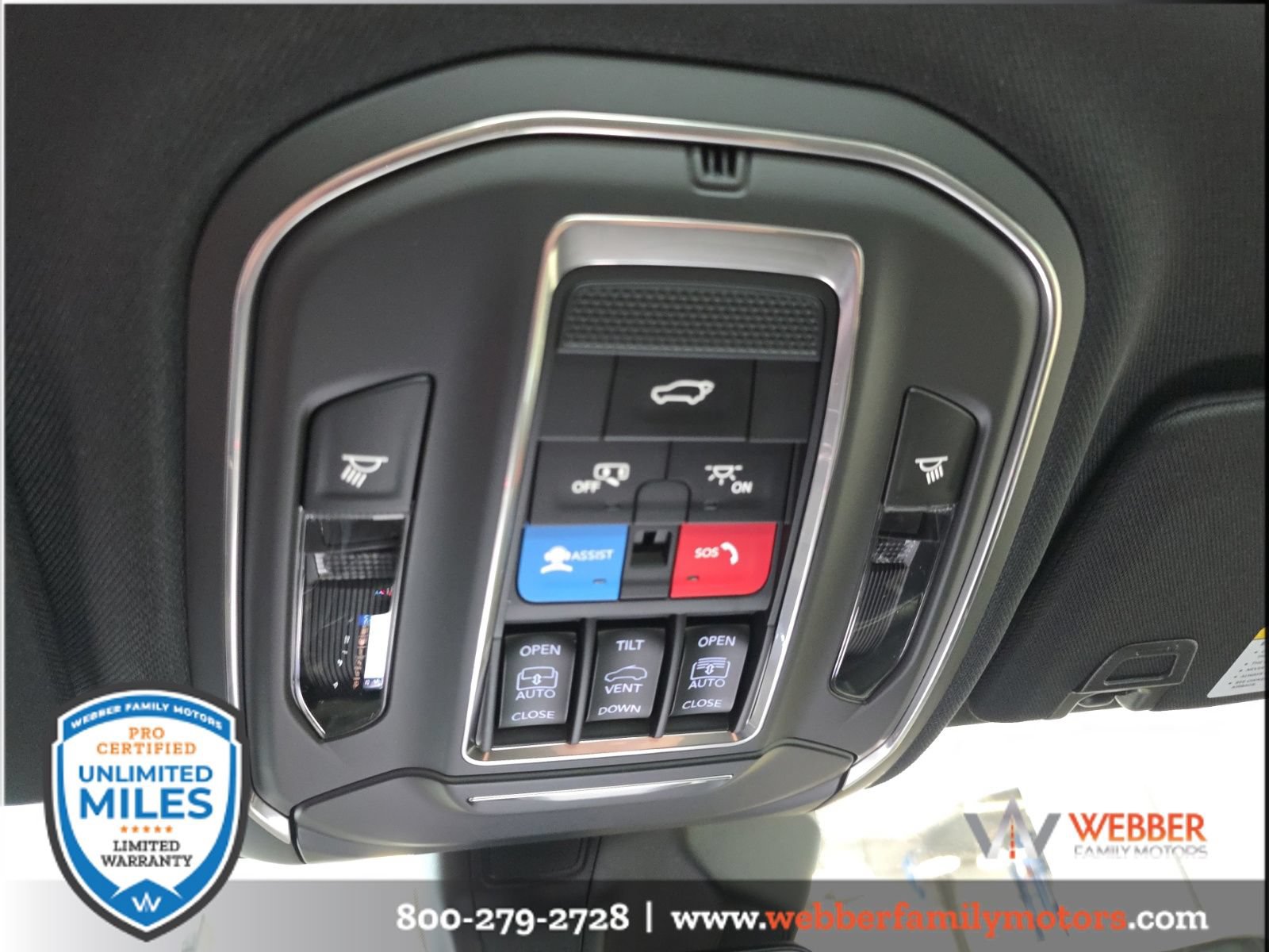 New 2026 Jeep Grand Cherokee Limited w/ Limited Altitude Package AWD/4WD image 30