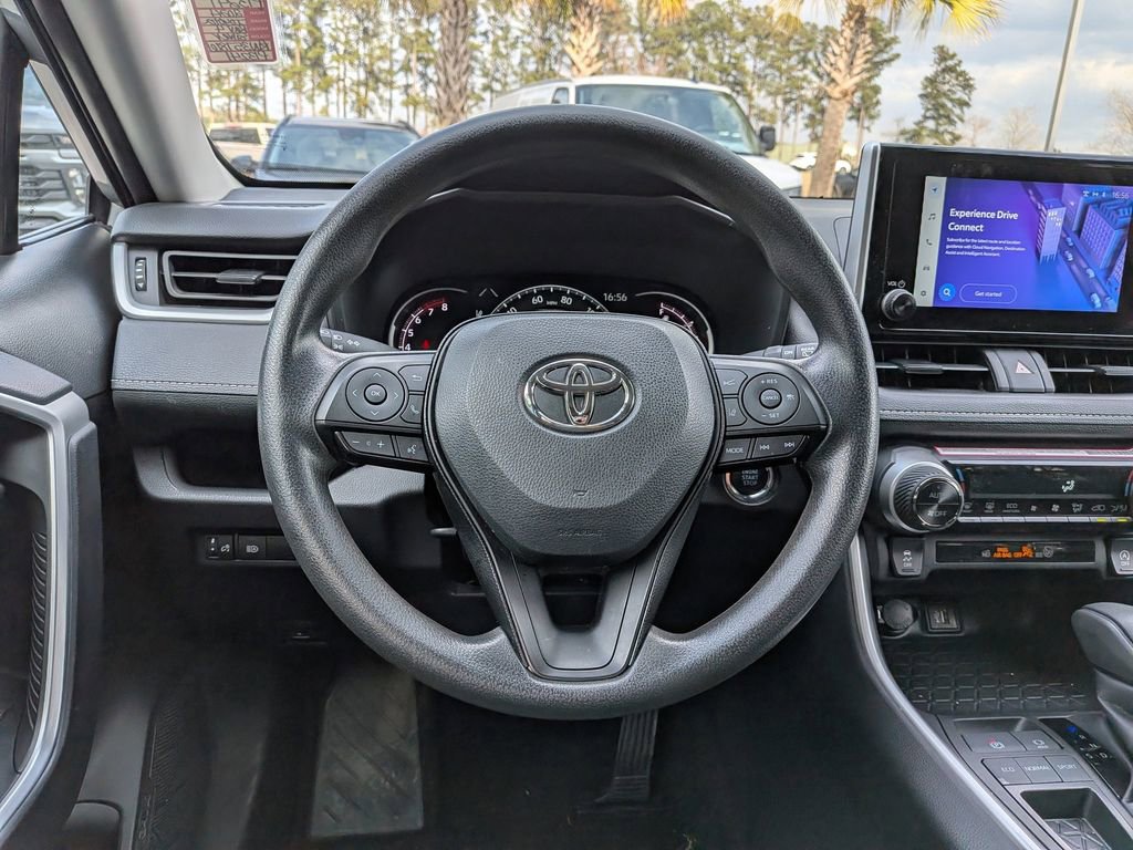 Used 2024 Toyota RAV4 XLE image 15