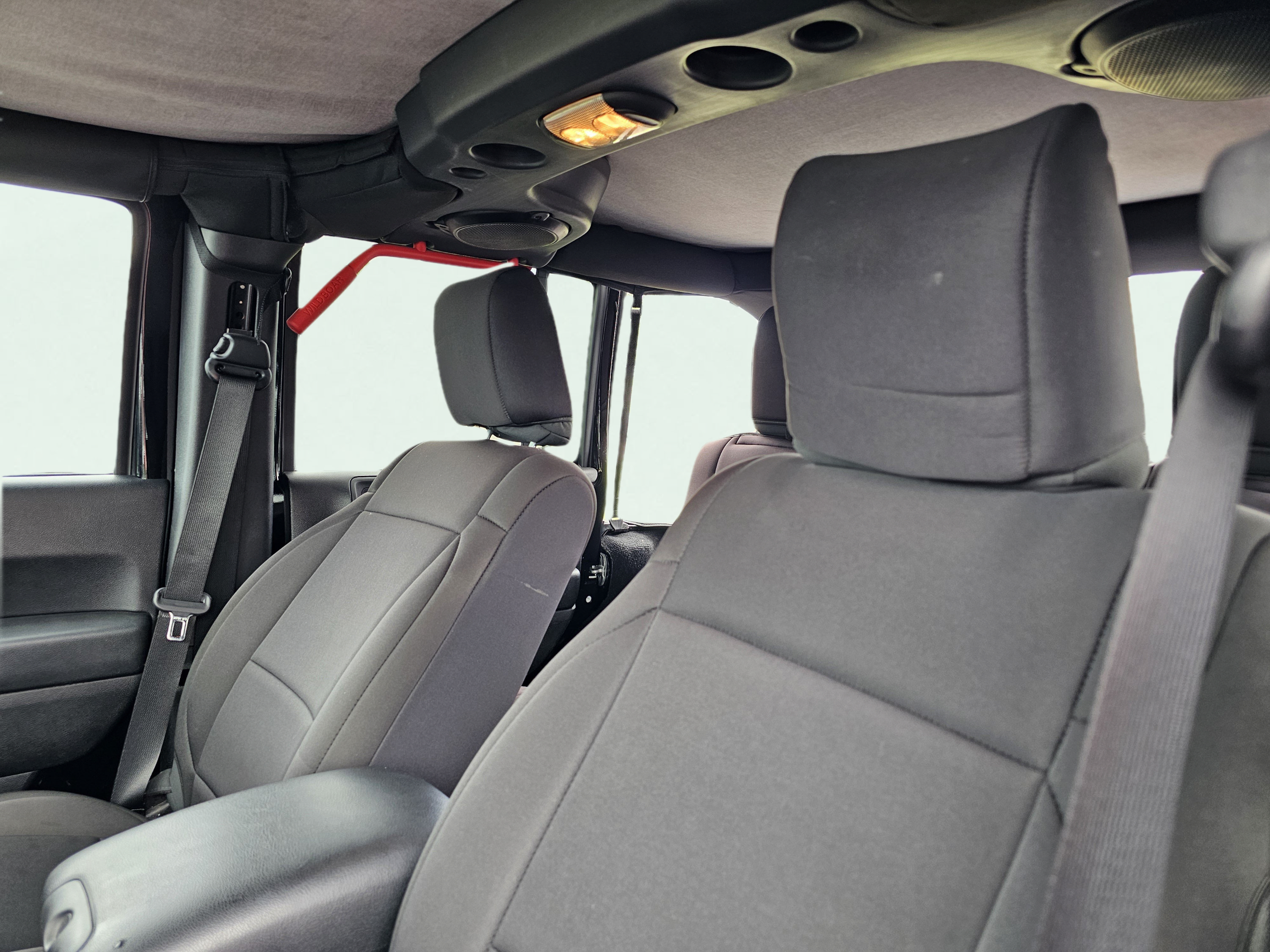 Used 2012 Jeep Wrangler Unlimited Sport AWD/4WD image 18