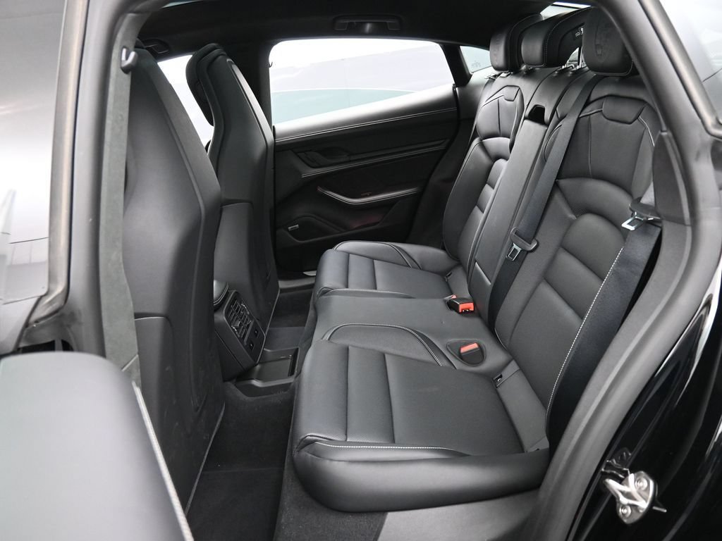 Certified 2025 Porsche Taycan RWD image 25