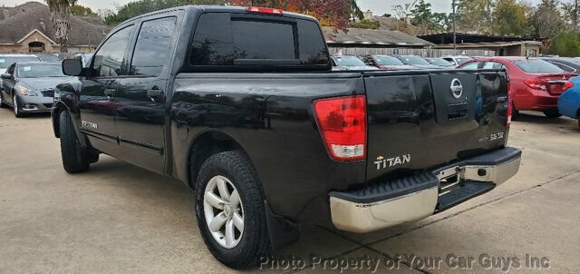 Used 2010 Nissan Titan SE RWD image 8